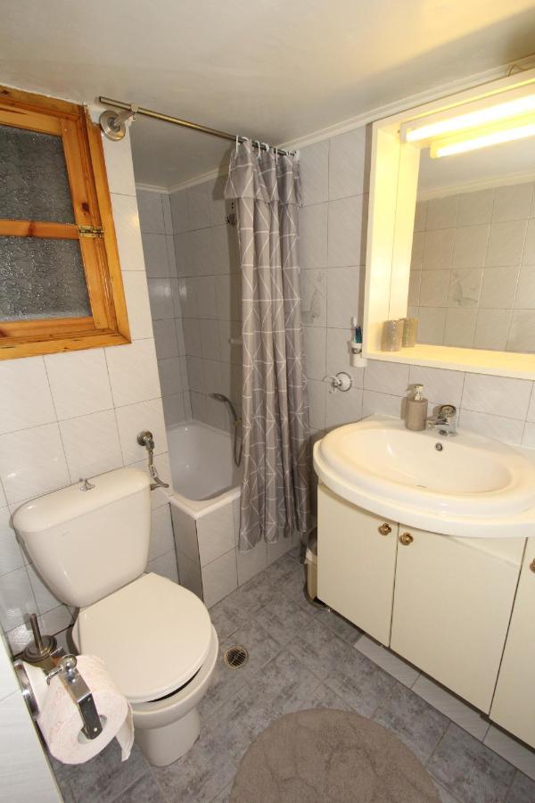 אתונה Agios Nikolaos Train Station 1 Bedroom 4 Pers. מראה חיצוני תמונה
